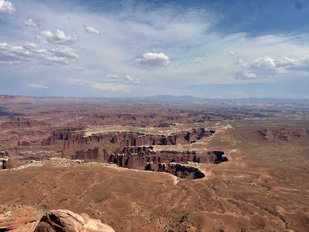 canyonlands.jpeg